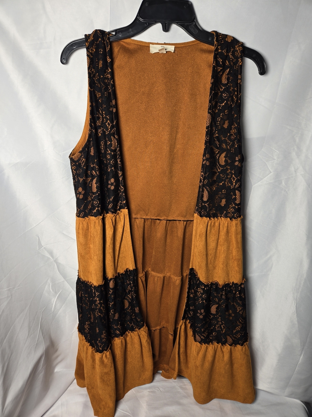 entro Mustard Yellow & Black Lace Tiered Vest
